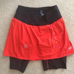 Salomon trail running skirt size S